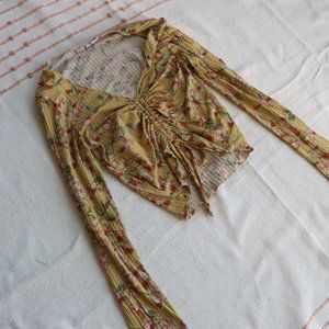 yellow ruched long sleeve | cropped